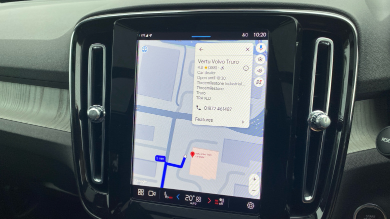 Volvo XC40 2.0 B4P Ultra Dark 5dr Auto Petrol Estate